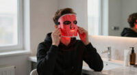 14 Best Premium Red Light Therapy Face Masks in 2026
