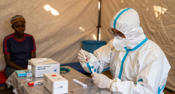 Ebola cases surpass 1,000 in DR Congo amid violence and displacement